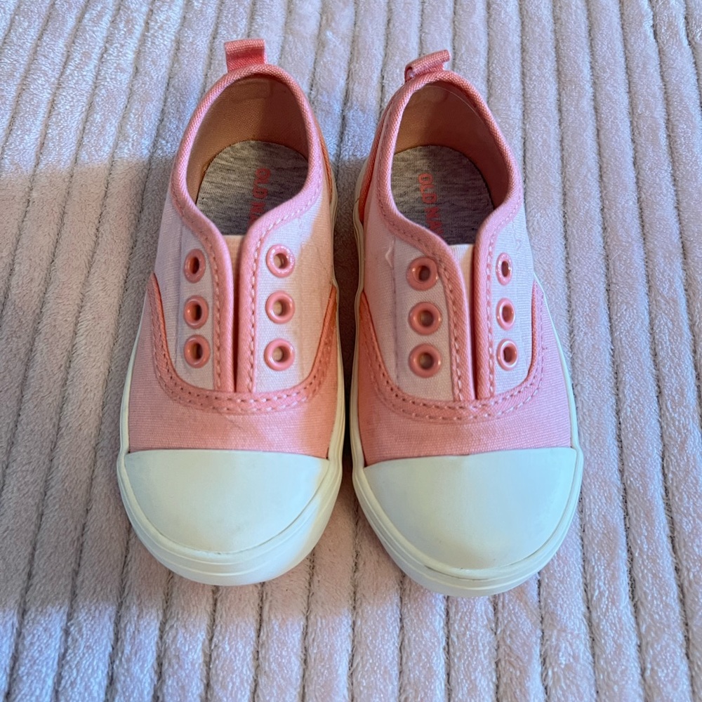 Old Navy Pink slip on shoes, size 6